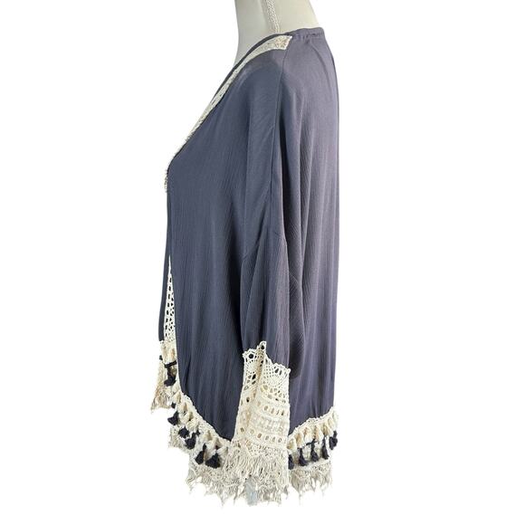 Weavers Open Front Cardigan Women Size S Gray Cream Fringe Crochet Boho Kimono - Picture 7 of 12